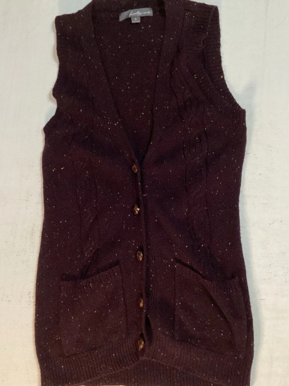 Twenty One Women's Small S Sweater Vest Burgundy Flecked Cable Knit Button Down